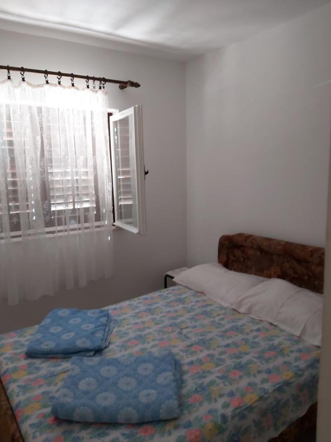 Apartment Miki Herceg Novi Zimmer foto